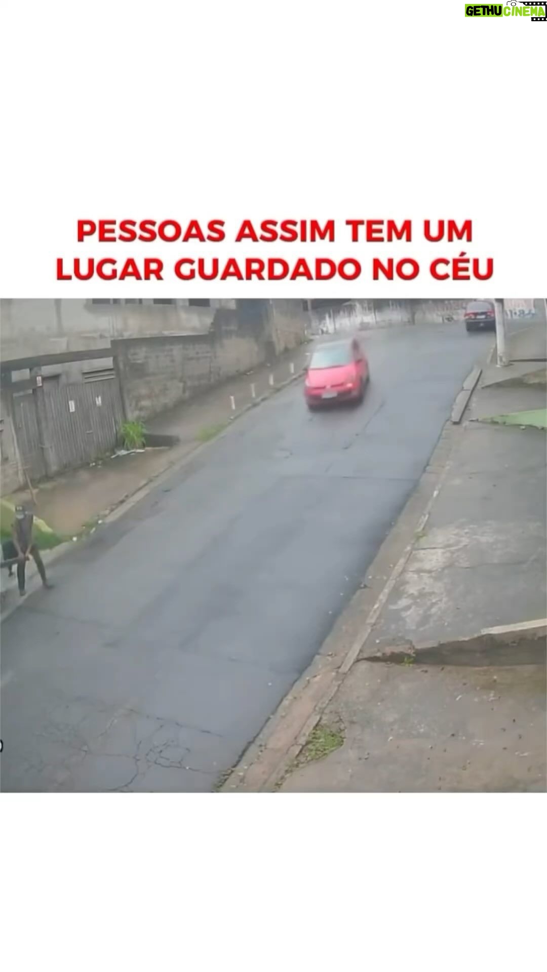 Luciano Huck - 417.4K Likes - Pensar no todo é o melhor jeito de pensar em si 😉❤️