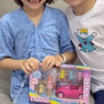 Luciano Huck Instagram – Que reencontro lindo e cheio de amor! 😍🥺

Depois de longos meses separados, o Bernardo matou a saudade da Júlia, sua irmã que vem lutando bravamente contra a leucemia.
 
Com autorização médica os irmãos se reencontraram e marcaram esse momento com muitos abraços e carinho.

O amor cura, né? ❤️

Muita saúde pra Júlia e muita fé pra essa família. 🙏

Vídeo: @michelestein