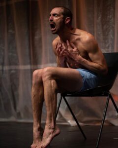 Luciano Rosso Instagram - @lara_m_photographies pour APOCALIPSYNC @theatreanthea