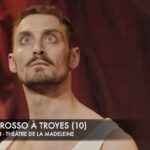 Luciano Rosso Instagram - Mon seul en scène APOCALIPSYNC débarque à TROYES (10) 🇫🇷 le 17 février au @lamadeleine.3 Troyes (10) Aube