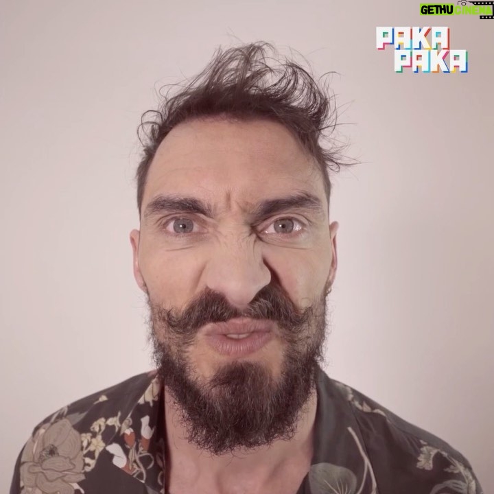 Luciano Rosso Instagram - 3ra entrega de “CARAS”, una serie de tutoriales que hicimos con mucho amor para @canalpakapaka junto a @alfonso.baronn y @unpoyorojo ¡Animate! ¡Vos también podés! 😝