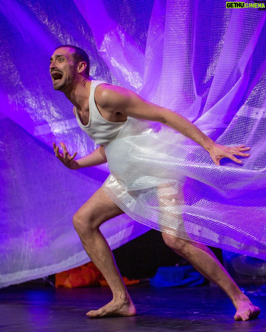 Luciano Rosso Instagram - @lara_m_photographies pour APOCALIPSYNC @theatreanthea