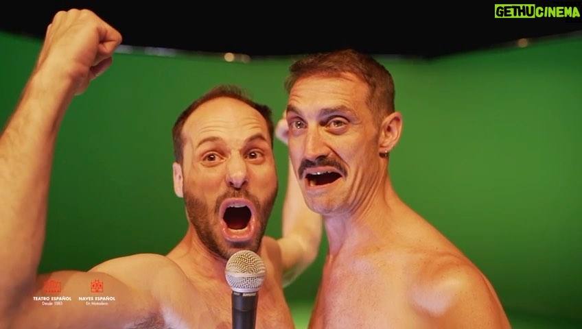 Luciano Rosso Instagram - DYSTOPIA, de @unpoyorojo ya está dando que hablar en @mataderomadrid de martes a domingos hasta el 10 de julio Una coproducción de @teatroespanol_madrid y @unpoyorojo Con @alfonso.baronn & @luciano_rosso Dirección de Hermes Gaido