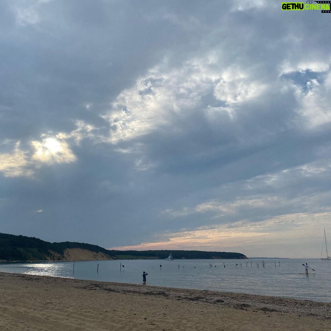 Lucy Fry Instagram - Montauk 🌊 pre surf/post surf, time with the doggos, friends and mama ocean
