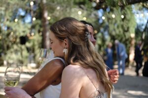 Lucy Fry Instagram - Grateful to get to travel to celebrate our friends beautiful wedding, @stephaniiie_nyc and @alecwing ❤️, to see my sister and soon-to-be-brother in law, to go to an island, paint alongside an angel artist, watch tides turn and perspectives change🌊