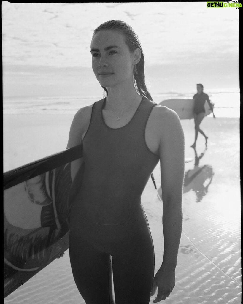 Lucy Fry Instagram - From the Aussy surf days with @abysseofficial @mumbles_g @lucywarrenstyle @ming_nomchong Australia