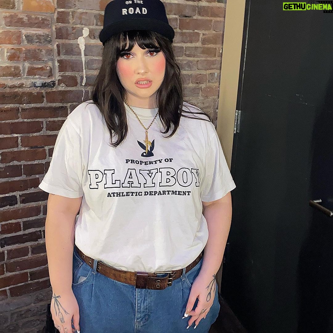 Lucy Loone Instagram - life is temp, swag is forev ♥️💕 thaank u so much philadelphia for a lovely show 🥹💕💕 announcement coming tmmrw morning!!!!!! 😧🤭