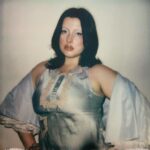 Lucy Loone Instagram - meowww 🧸 “sugarcane” sped up/slowed versions out now 🌼