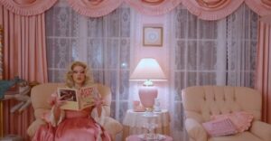 Lucy Loone Instagram - 📺🥛🐄🎂✨ whole milk official music video is out now. 🔗in bio💗with lots of love🥲