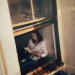 Lucy Loone Instagram - teach me how to not run in circles so the pain won’t split me open like a knife to an apple 🍎 so it won’t turn me into something venomous or spiteful 🦂 i’ll mourn for every open wound left unattended but i don’t regret loving you at all cause i meant it 🏚 📕