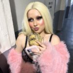 Lucy Loone Instagram - bagel angel 🥯 👼 💍 💖