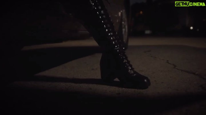Lucy Loone - 3.8K Likes - BODYBAG!!!!! ♥️ 🎞📀🍕 this song and video is a TRIP. i want to take a minute to thank everyone who made this video possible. @jasonbanker thank you for shooting and always being down for the crazy situations i put us in to bring the visions to life!!!🤭 @herecomescottontail thank you for editing this video and making a cameo as the white rabbit 🐇 ♥️there were so many moments where they tried to stop us from getting this video done but you fought til the end to make it happen and i’m so grateful for you 😭♥️ @ravenvalentinee & @tylerlazzari thank you for being the most amazing actors and ordering pizza from looney!!! 🤣 you are the most supportive friends i could ever ask for and i’m so grateful to be apart of each other’s journeys and make such sickening art together. also must thank my girl @zepkins for letting me borrow this sexy leather jacket and for always being so supportive to me on my journey. ily🧸<3 & BIG shoutout to @nightfeelingss for engineering this song & @imgloomfi for producing this insane beat! LAST BUT NOT LEAST, thank you to allll of my beautiful friends and TY TO THE LOONEY BIN, we see each other and i couldn’t ask for more amazing people supporting me. let’s keep running this song & video up as we near the release of the full Eat It Up project! 😭 and if your man is acting up…GIVE LOONEY A CALL 😉📞 🍕🤭