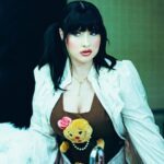 Lucy Loone Instagram - photos backstage in dallas, texas. shot by @zak_watson 🪞💐 corset by @eddysonline 🪡 necklace by @elitaemporium ♡⚜️