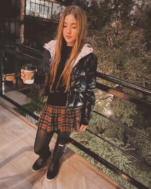 Lucy Paez Instagram - U remind me of autumn🍂