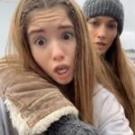 Lucy Paez Instagram – Who segzy? @lucypaezofficial disfruta al máximo las grabaciones de la movie #TheMother junto a #JLo. 🤩