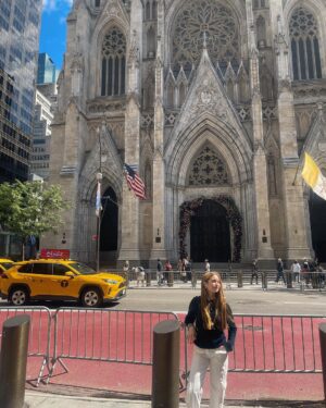 Lucy Paez Instagram - virgo szn finale🗽🚕🎂