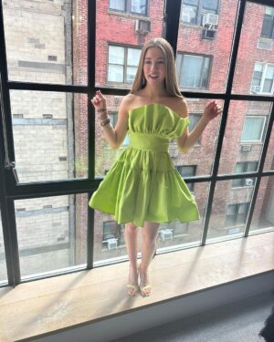 Lucy Paez Instagram - Feeling fierce in the LIME light in my @saulee ruffle dress and @charleskeithofficial shoes for press day on #TheMother @netflix out May 12th
#styled by @marc_eram 
#hair by @rebekahforecast 
#makeup by @gitabass