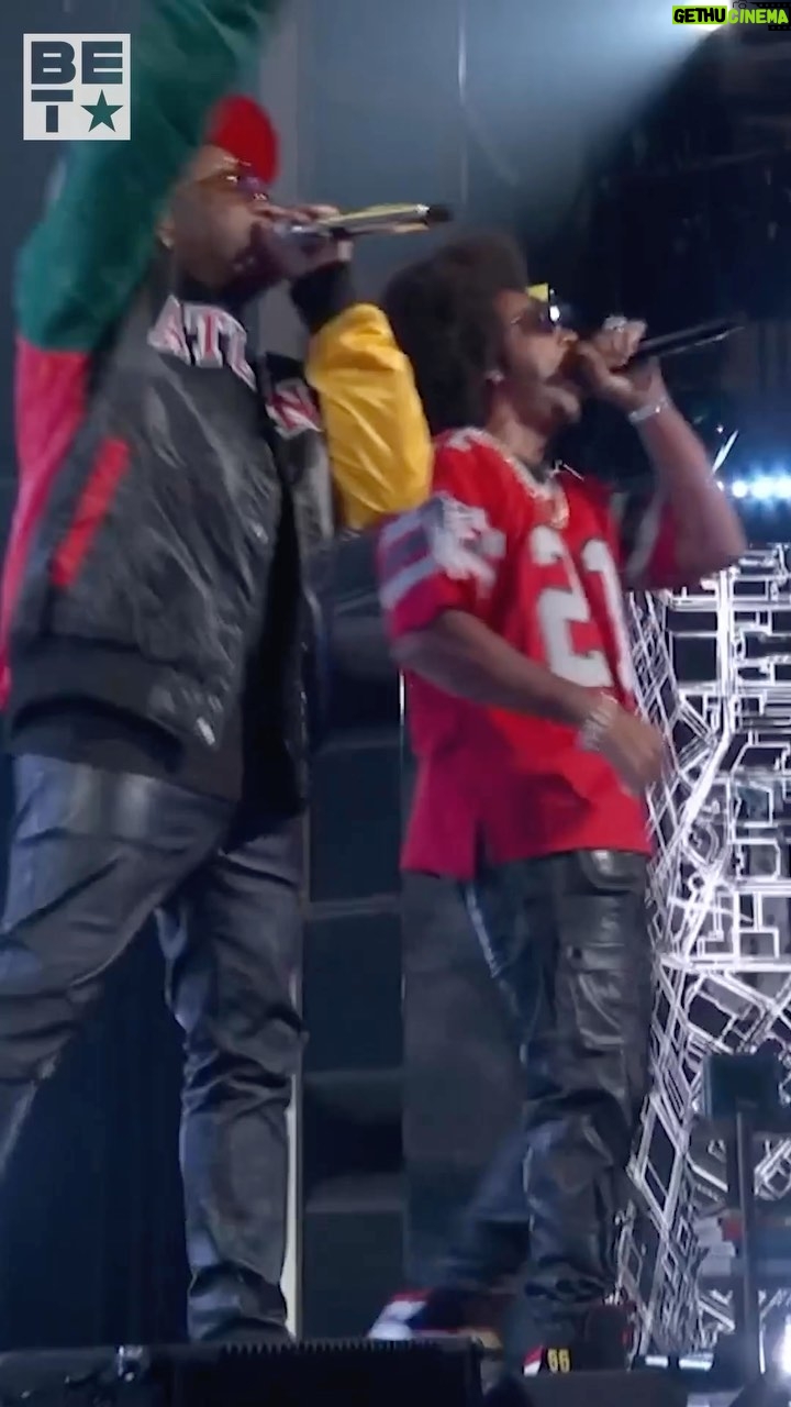 Ludacris Instagram - GET LOUD @jermainedupri and @ludacris turnt up ATLANTA. Let’s go we’re celebrating 30 years of So So Def 🔥🔥🔥 #HipHopAwardds