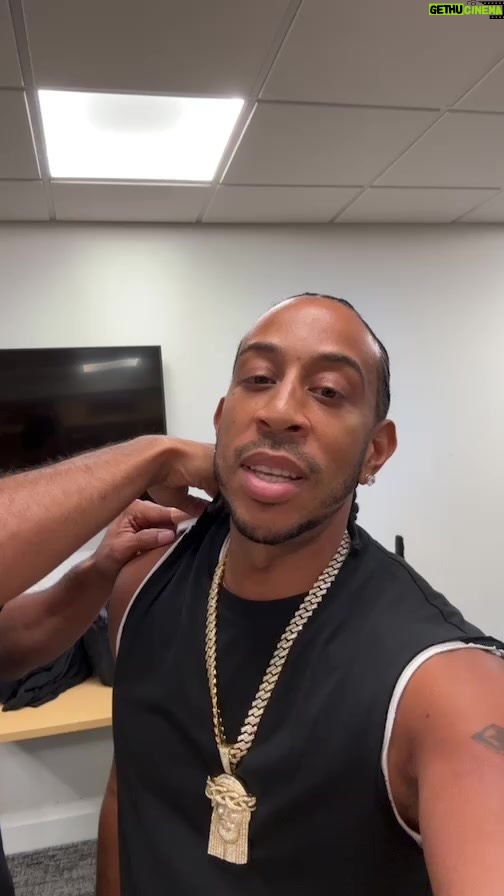 Ludacris Instagram - Behind The Scenes Of The LAST SHOW On The Together Again Tour 🎤 Seattle, Washington
