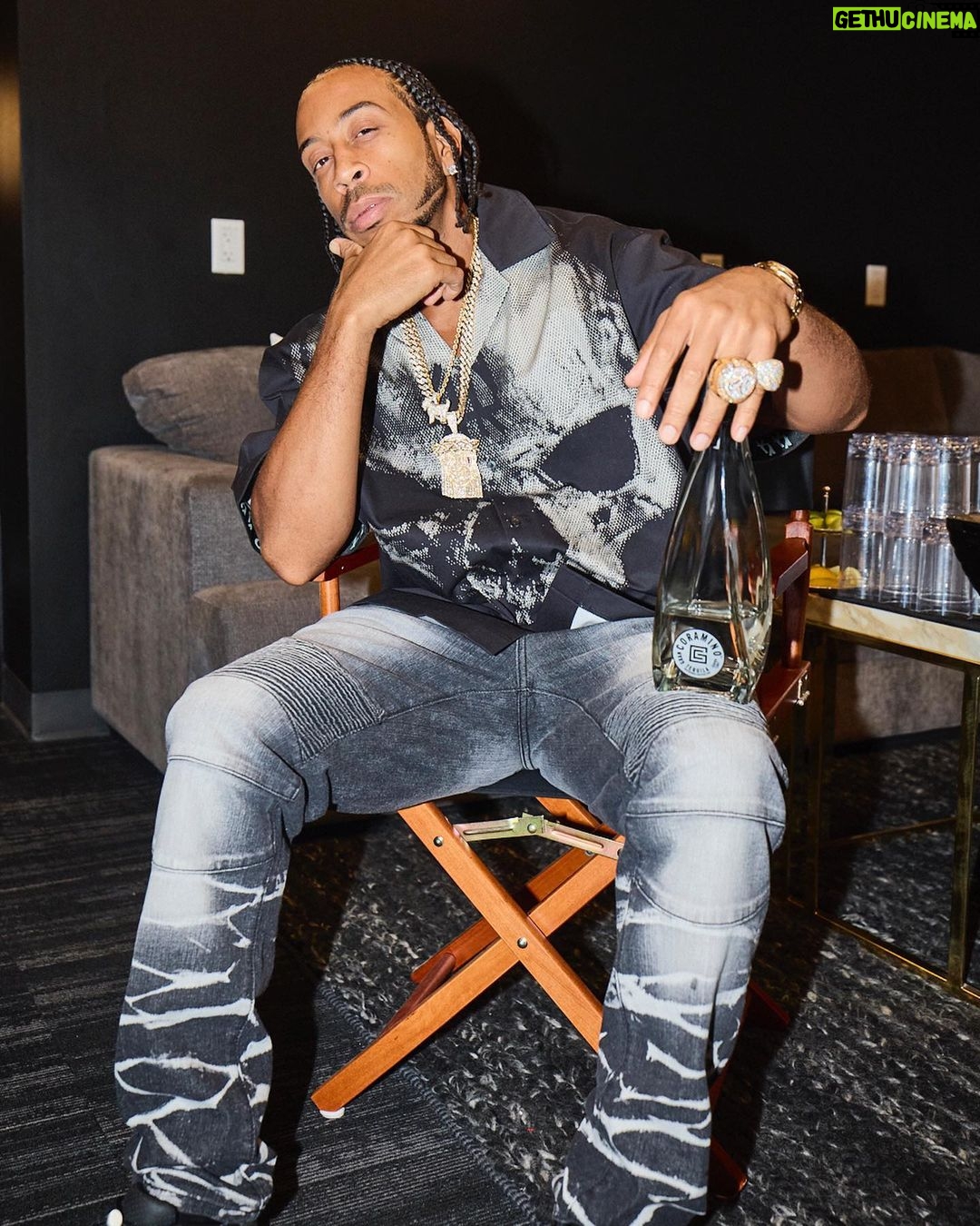 Ludacris Instagram - See how far you've come? Be proud of yoursef. If nothing else, one day, you can look at someone straight in the eyes and say: "But I lived through it and it made me Who I Am Today 🙏🏾 Zouk Group Las Vegas