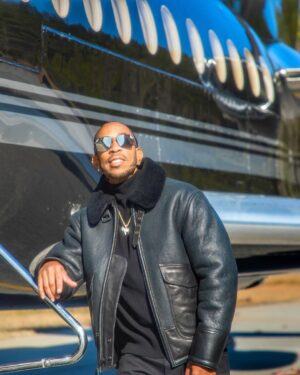 Ludacris Instagram - They Love To Match Wit They Cars 🚗 , I Love To Match Wit My Planes ✈️