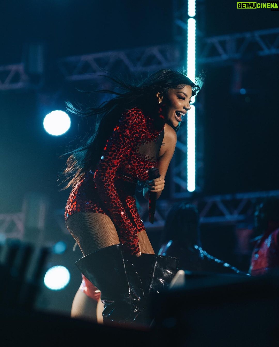 Ludmilla Instagram - Gostosa pra caralho, linda, sem moderação, ela me odeia mas me tem como inspiração 🥰