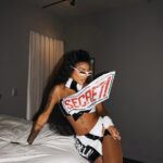 Ludmilla Instagram - Eu sou teu segredo você perde o foco…