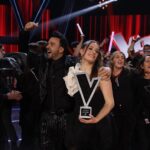 Luis Fonsi Instagram - Ganamos La Voz España!!!! Felicidades @elsatortondar, te lo mereces de corazón. Gracias por confiar en mi, no sabes lo mucho que me he disfrutado acompañarte en este viaje. Gracias a @lavozantena3 y @grupoboomerang, por permitirme ser parte de su familia y regalarme tantos momentos inolvidables…los amo ❤️ #TeamFonsi 🏆🎵