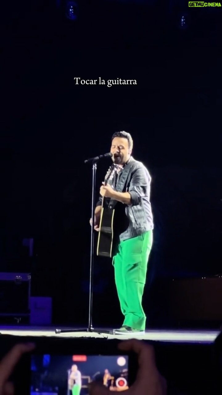Luis Fonsi Instagram - Por esto siempre disfruto mis shows con ustedes 🫶