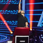 Luis Fonsi Instagram – Esta noche son las últimas audiciones a ciegas y esto se está poniendo 🔥🔥. Solo les quiero decir que el #TeamFonsi está rompiendo 💥 Listos? #LaVozAudiciones6 @lavozantena3 

📷: @robertosastrephoto