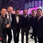 Luis Fonsi Instagram - Recap de unos días bonitos celebrando @latingrammys con familia y amigos que son familia 🙏🏼 #PhotoDump