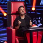 Luis Fonsi Instagram – Hoy es día de @lavozantena3 Dejen su corazón si son del #TeamFonsi ❤️

📷: @robertosastrephoto