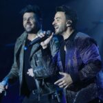 Luis Fonsi Instagram - Que bonito es compartir, y más cuando lo haces con gente que uno quiere, respeta y admira. Gracias @manuelcarrasco_ , @pablolopezmusic , @antoniorozco10 , @abrahammateo y @elsatortondar por acompañarme en mi concierto. Los quiero y me quedo corto 🙌🏼 #25AñosTour 📷: @nabscab
