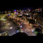 Luis Fonsi Instagram - 400 mil personas cantando mi canción 🤯 Que locura!!! Tenerife, ustedes están fuera de liga! Los amo❤️#25AñosTour Tenerife, Islas Canarias, España