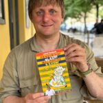 Lukáš Pavlásek Instagram – Prvotřídní blázni maj potíže s kázní.
Oblíbená knížka zlobivých básniček pro děti vychází už ve druhém vydání.
K dostání u všech knihkupců.
Nejlépe zde:

https://www.kosmas.cz/knihy/525463/prvotridni-blazni-maj-potize-s-kazni/

#kniha #basne #deti #jestlipockastrochudyltaksemprijdekrokodyl #prvotridniblaznimajpotizeskazni #vetmejakovrancijdoutripocuranci #nove #vydani #knihkupectvi #lukaspavlasek