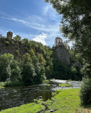 Lukáš Pavlásek Instagram - Jako každý rok tu nesmí chybět pár fotek z nejlepší přehrady na světě! Další Vranovské léto plné kamarádů a zážitků v tomto skvělém kraji.

#leto #prehrada #vranovskeleto #nejlepsiprehradanasvete