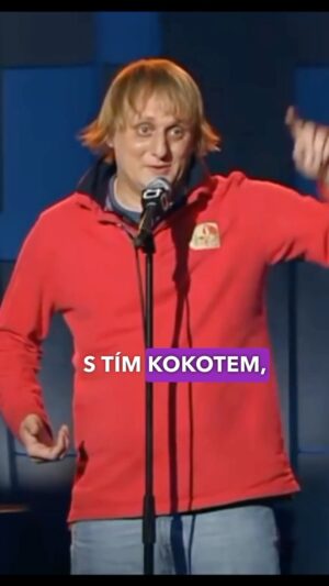 Lukáš Pavlásek Instagram - Každej má svýho kokota.

#kokot #firma #prace #chodba #sanony #triky #standup #standupcomedy #humor #lukaspavlasek #nastojaka #comedyclub #standupshow #standupspecial #prijdnazivo #predstaveni  #live #prijdnapredstaveni #planetaslepic #kdoneplacenenicech #divadlo #klub #publikum