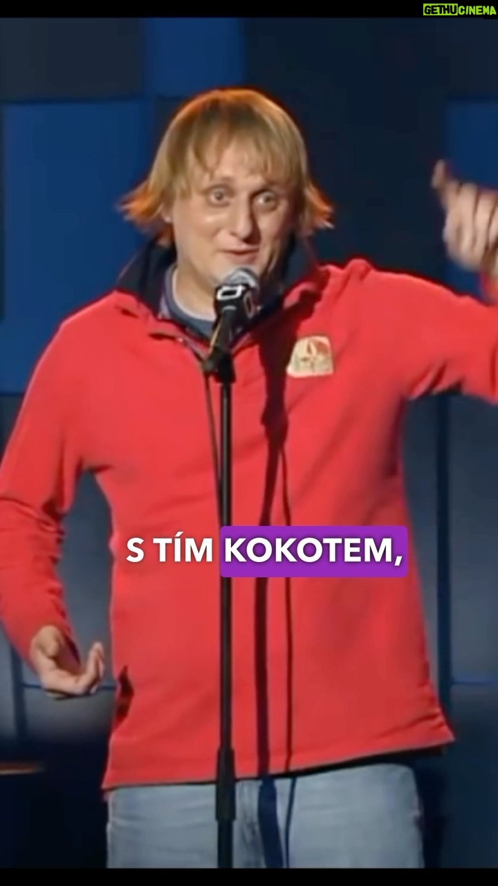Lukáš Pavlásek - 1K Likes - Každej má svýho kokota.
#kokot #firma #prace #chodba #sanony #triky #standup #standupcomedy #humor #lukaspavlasek #nastojaka #comedyclub #standupshow #standupspecial #prijdnazivo #predstaveni #live #prijdnapredstaveni #planetaslepic #kdoneplacenenicech #divadlo #klub #publikum