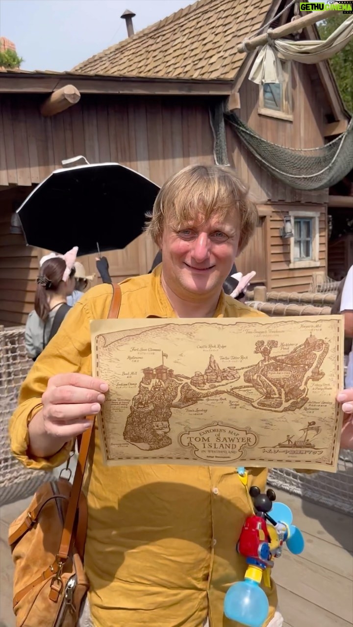 Lukáš Pavlásek - 252 Likes - Disneyland Tokyo part 1.
#disneyland #tokyo #lukaspavlasek #dysneyworld #part1