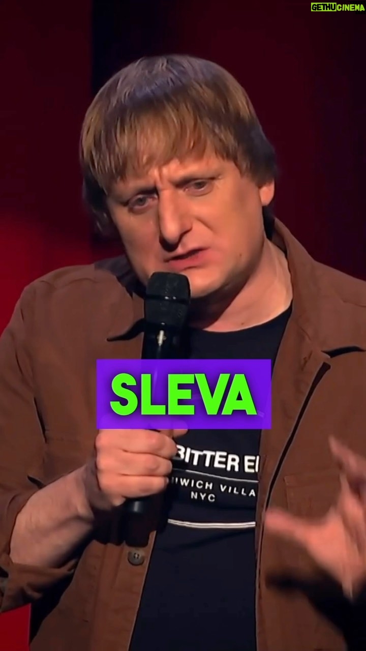 Lukáš Pavlásek - 1.9K Likes - Tajná sleva.
#tajna #sleva #tajnasleva #mobil #operator #standup #standupcomedy #humor #lukaspavlasek #nastojaka #comedyclub #standupshow #standupspecial #prijdnazivo #predstaveni #live #prijdnapredstaveni #planetaslepic #kdoneplacenenicech #divadlo #klub #publikum