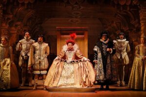 Luke Arnold Instagram - Too much fun
@melbtheatreco 
#shakespeareinlovemtc