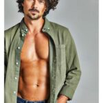 Luke Arnold Instagram - So, @whomagazine put me on their list of sexiest people 🤷‍♂️