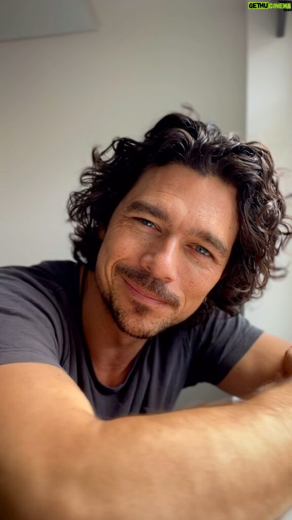 Luke Arnold Instagram - I’m signing books at @forbiddenplanet this Saturday at 2pm! Would love to see you there! Unfortunately, Toby Stephens’s appearance is now “pending” as we wait on his current filming schedule. Hopefully he’ll make it. Either way we’ll have some fun!