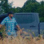 Luke Bryan Instagram – The official video for #ButIGotABeerInMyHand comes out tomorrow at 12pm CT. Don’t miss it.