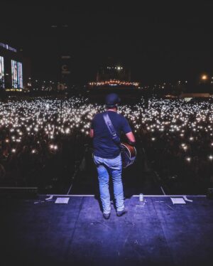 Luke Bryan Instagram - Didn’t want this weekend to end! Thank you @fasterhorsesfestival, @windycitysmokeout, and Hershey! #CountryOnTour