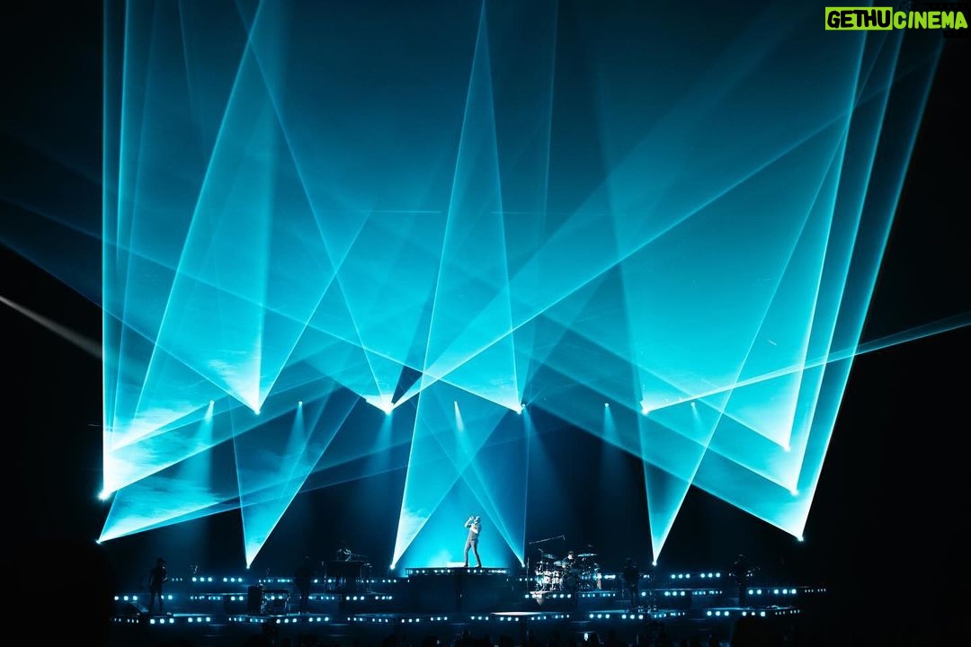 Luke Bryan Instagram - Lighting it up in Vegas this weekend. #LukeInVegas Resorts World Las Vegas