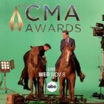 Luke Bryan Instagram - Giddy up, partners! Hosting ✨icons✨ @LukeBryan and @PeytonManning, are heading BACK to the #CMAawards stage to host Country Music’s Biggest Night Wednesday, Nov. 8 on @ABCNetwork! It’s truly somethin’ special 🏆