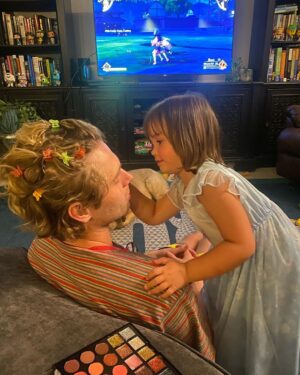 Luke Hemmings Instagram - all the good parts 🧘🏼‍♂️