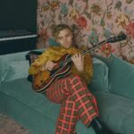 Luke Hemmings Instagram - This week has been so special, thank you. I’ve run out of photos but here’s me in cool pants