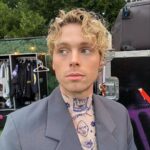 Luke Hemmings Instagram - I don’t think the lip ring works at 26, but the eye mask certainly does 🤘🏻 thank you for all the birthday love 🥰
